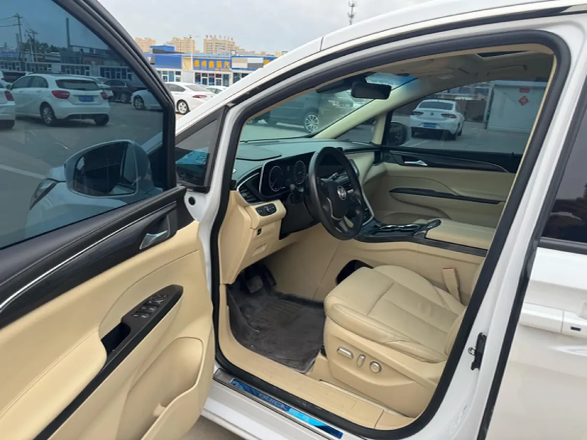 2023 Buick GL8 2.0T 237HP L4 9AT,autocango,china used car exporter,china ev exporter,chinese used car exporter,chinese used ev exporter