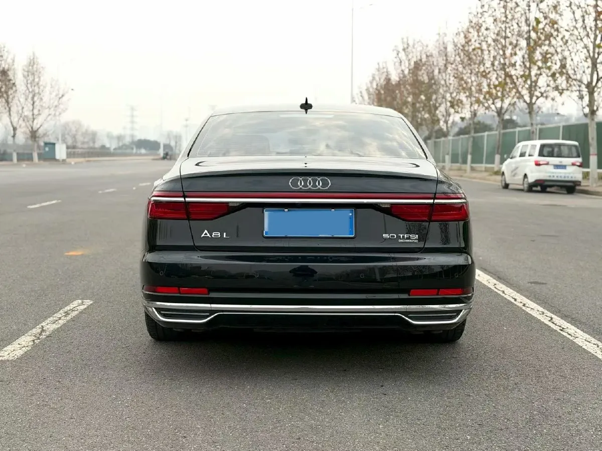 2019 Audi A8 3.0T 286HP V6 8AT,autocango,china used car exporter,china ev exporter,chinese used car exporter,chinese used ev exporter