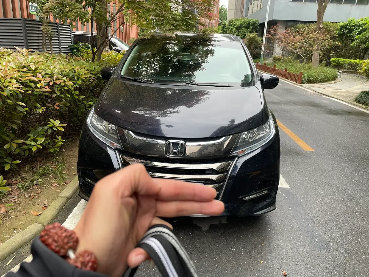2021 Honda Odyssey 2.0L 146HP L4 E-CVT Hybrid,autocango,china used car exporter,china ev exporter,chinese used car exporter,chinese used ev exporter