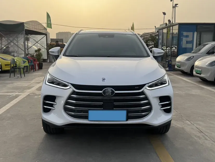 2015 BYD F3 1.5L 109HP L4 5MT,autocango,china used car exporter,china ev exporter,chinese used car exporter,chinese used ev exporter