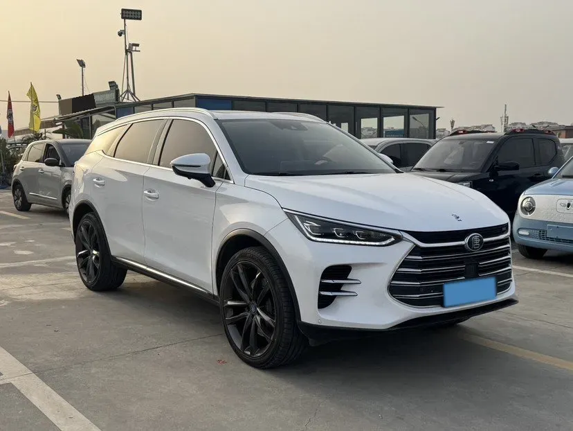 2015 BYD F3 1.5L 109HP L4 5MT,autocango,china used car exporter,china ev exporter,chinese used car exporter,chinese used ev exporter