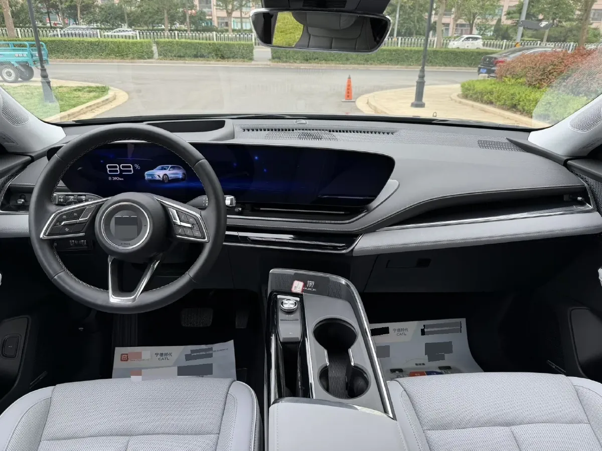 2024 Buick E5 BEV 68.4KWH,autocango,china used car exporter,china ev exporter,chinese used car exporter,chinese used ev exporter