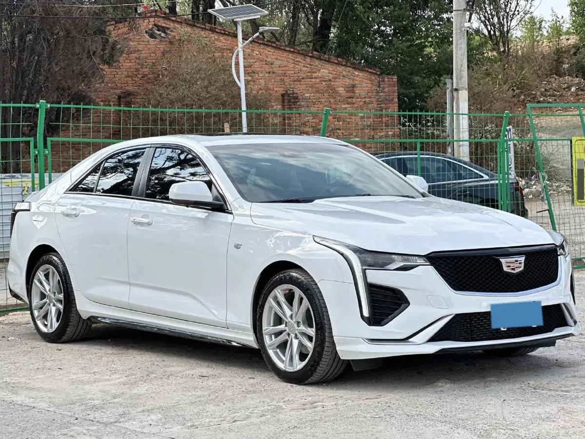 2022 Cadillac CT4 2.0T 237HP L4 8AT,autocango,china used car exporter,china ev exporter,chinese used car exporter,chinese used ev exporter
