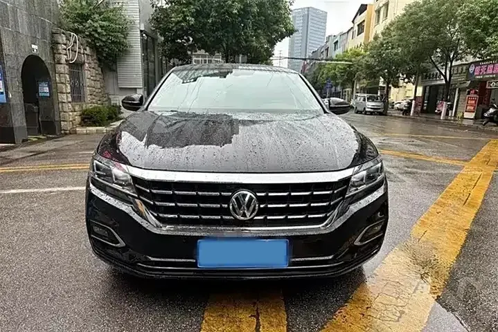2019 Skoda Kodiak 2.0T 186HP L4 7DCT,autocango,china used car exporter,china ev exporter,chinese used car exporter,chinese used ev exporter