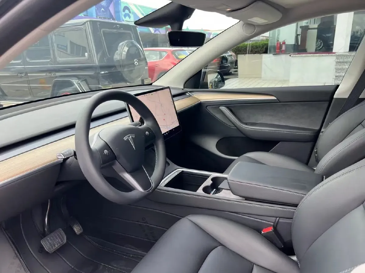 2022 Tesla Model Y BEV 60KWH,autocango,china used car exporter,china ev exporter,chinese used car exporter,chinese used ev exporter