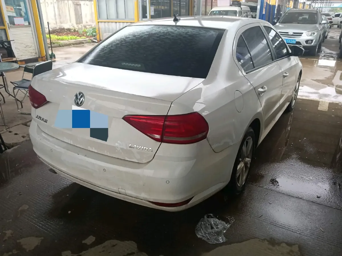 2017 Volkswagen Lavida 1.6L 110HP L4 6AT,autocango,china used car exporter,china ev exporter,chinese used car exporter,chinese used ev exporter