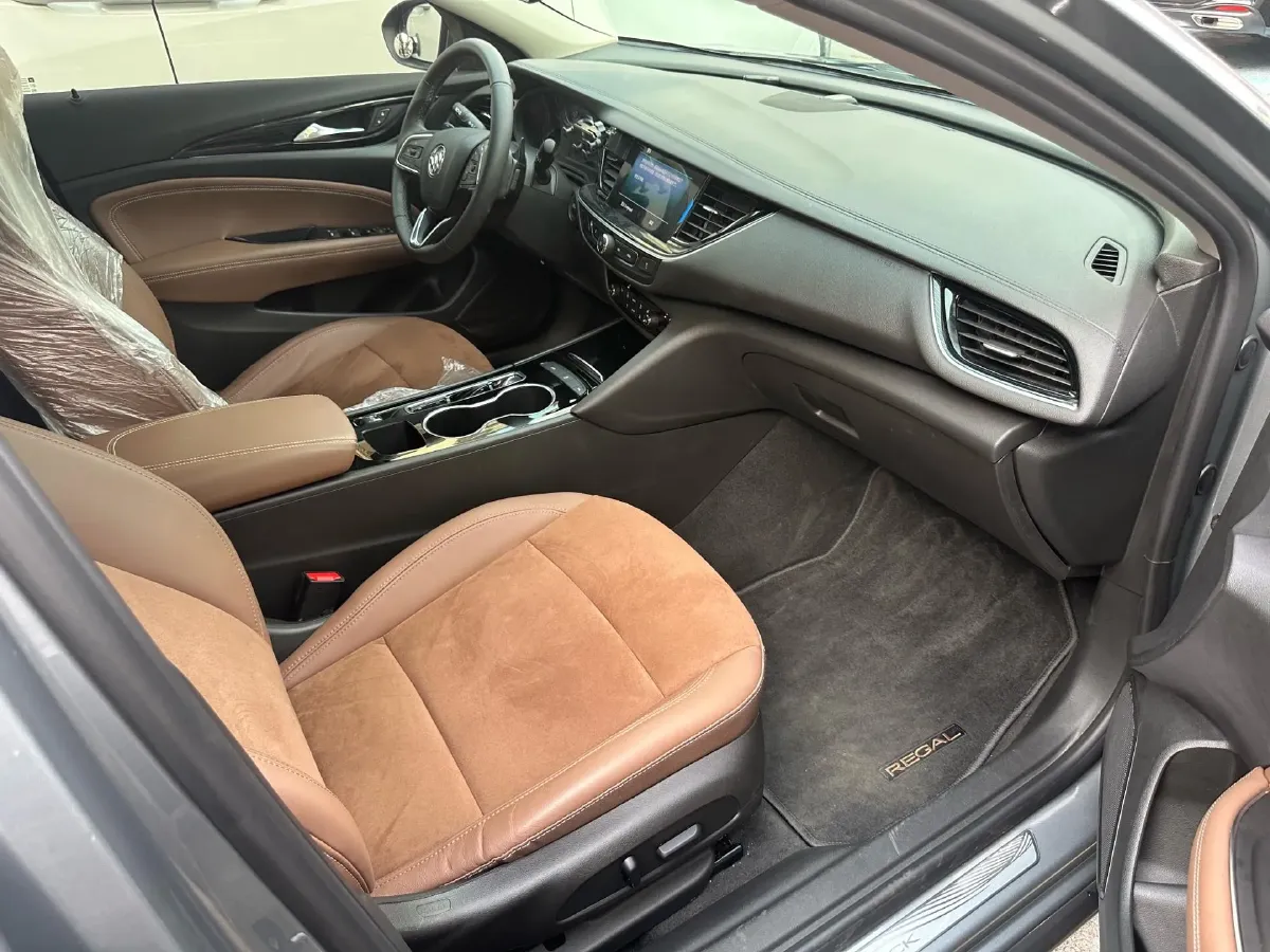 2023 Buick Regal 1.5T 169HP L4 9AT,autocango,china used car exporter,china ev exporter,chinese used car exporter,chinese used ev exporter