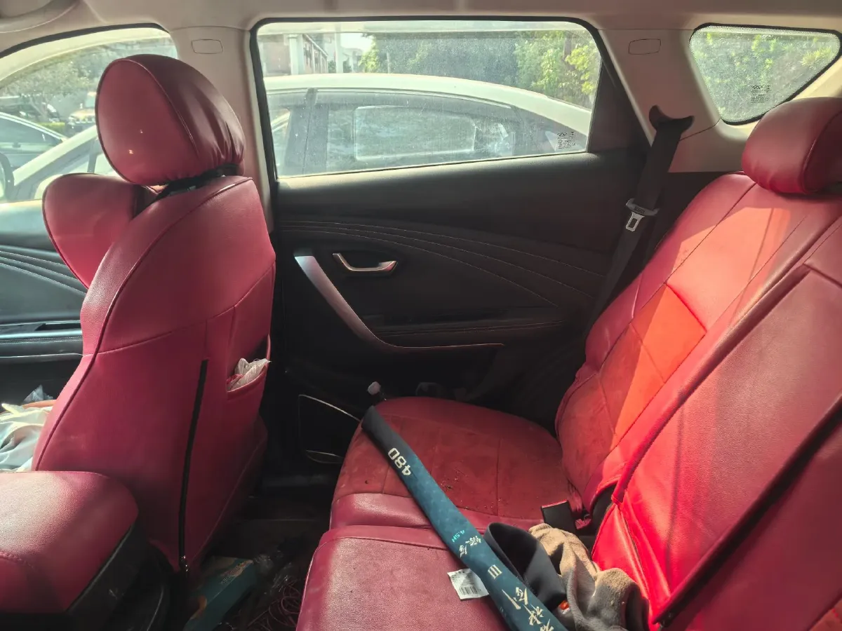 2018 Jetour X70 1.5T 147HP L4 5MT,autocango,china used car exporter,china ev exporter,chinese used car exporter,chinese used ev exporter