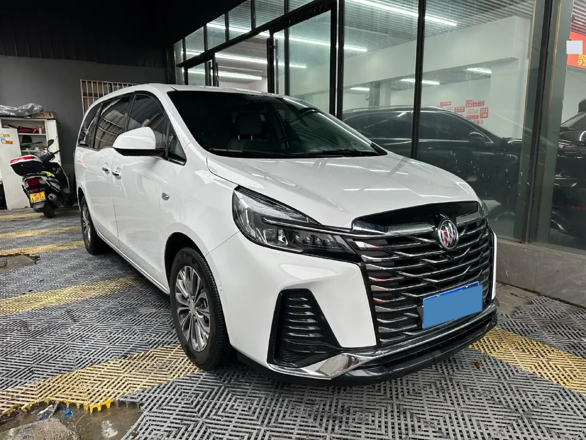 2023 Buick GL8 2.0T 237HP L4 9AT,autocango,china used car exporter,china ev exporter,chinese used car exporter,chinese used ev exporter