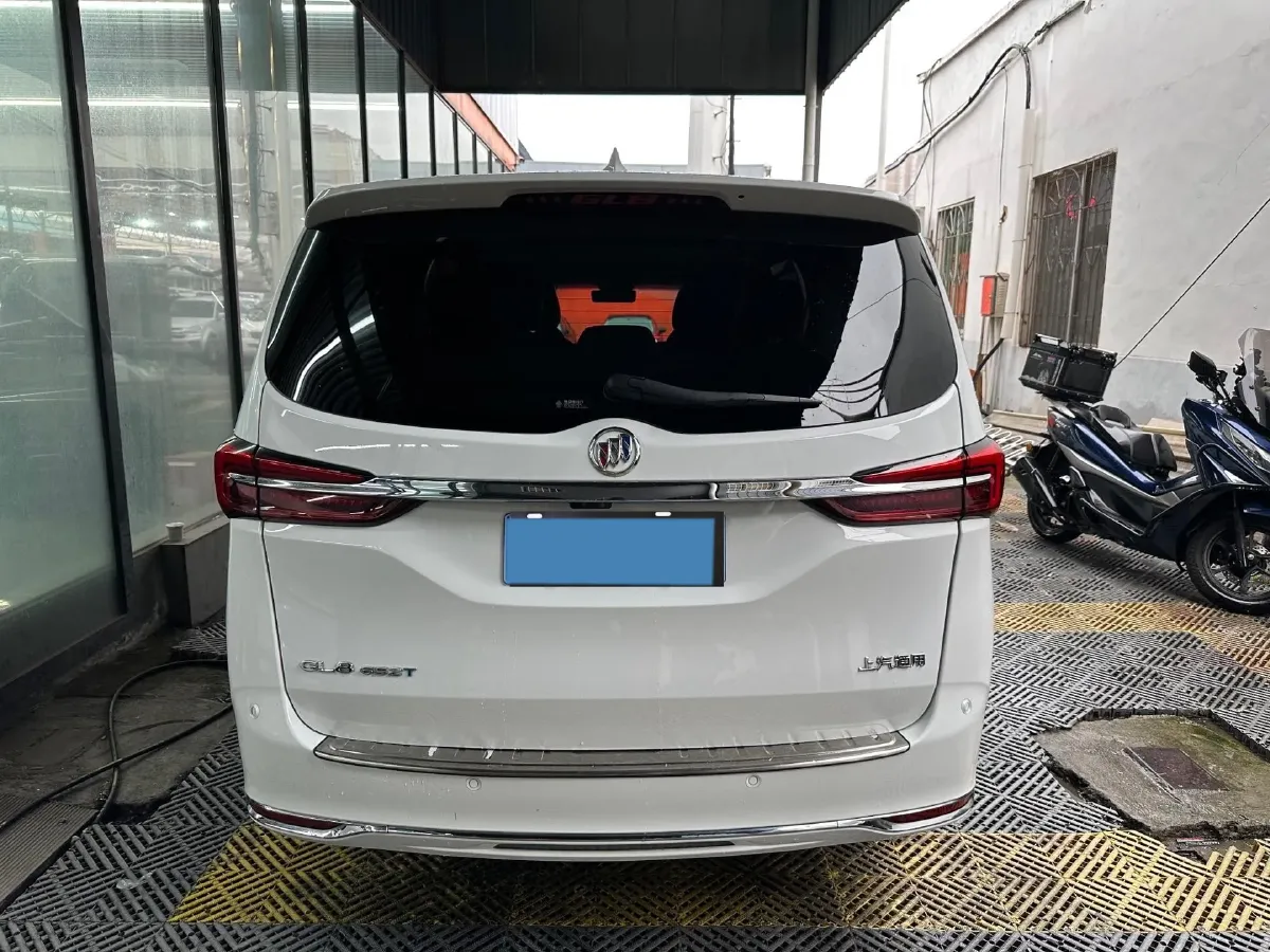 2023 Buick GL8 2.0T 237HP L4 9AT,autocango,china used car exporter,china ev exporter,chinese used car exporter,chinese used ev exporter