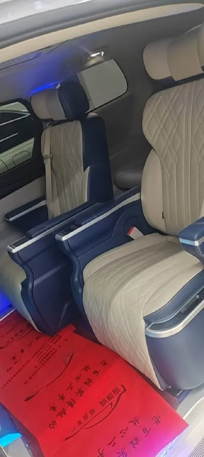 2022 Buick GL8 2.0T 237HP L4 9AT,autocango,china used car exporter,china ev exporter,chinese used car exporter,chinese used ev exporter