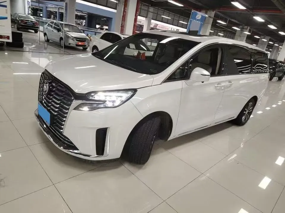 2023 Buick GL8 2.0T 237HP L4 9AT,autocango,china used car exporter,china ev exporter,chinese used car exporter,chinese used ev exporter
