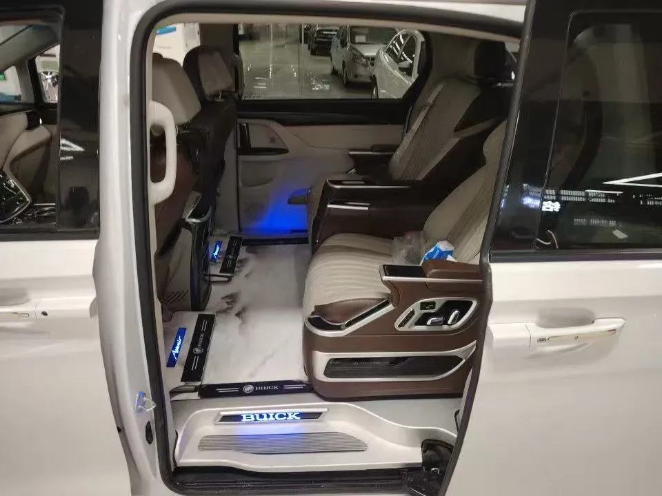 2023 Buick GL8 2.0T 237HP L4 9AT,autocango,china used car exporter,china ev exporter,chinese used car exporter,chinese used ev exporter