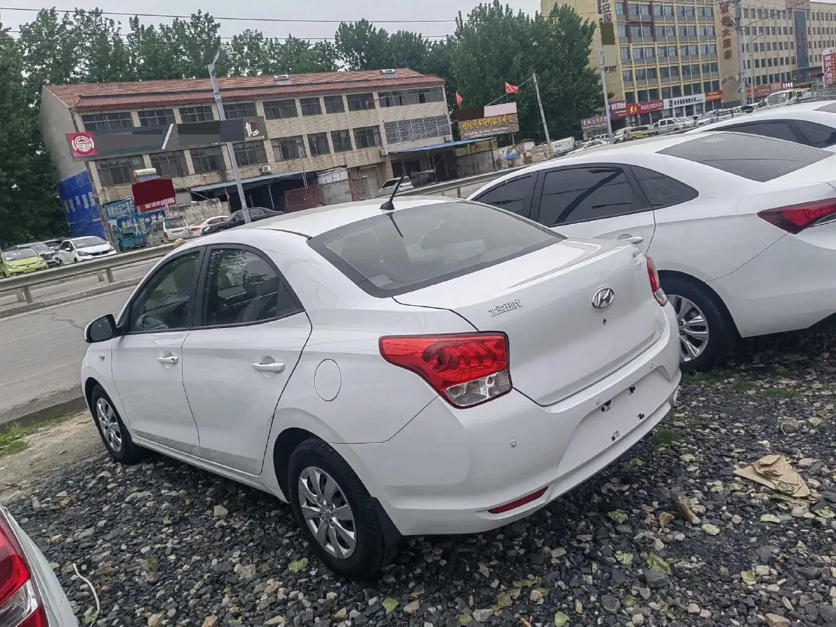 2020 Hyundai Reina 1.4L 95HP L4 5MT,autocango,china used car exporter,china ev exporter,chinese used car exporter,chinese used ev exporter