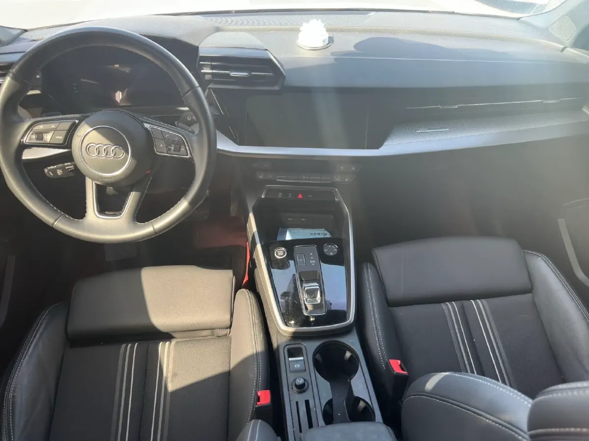 2022 Audi A3 1.4T 150HP L4 7DCT,autocango,china used car exporter,china ev exporter,chinese used car exporter,chinese used ev exporter