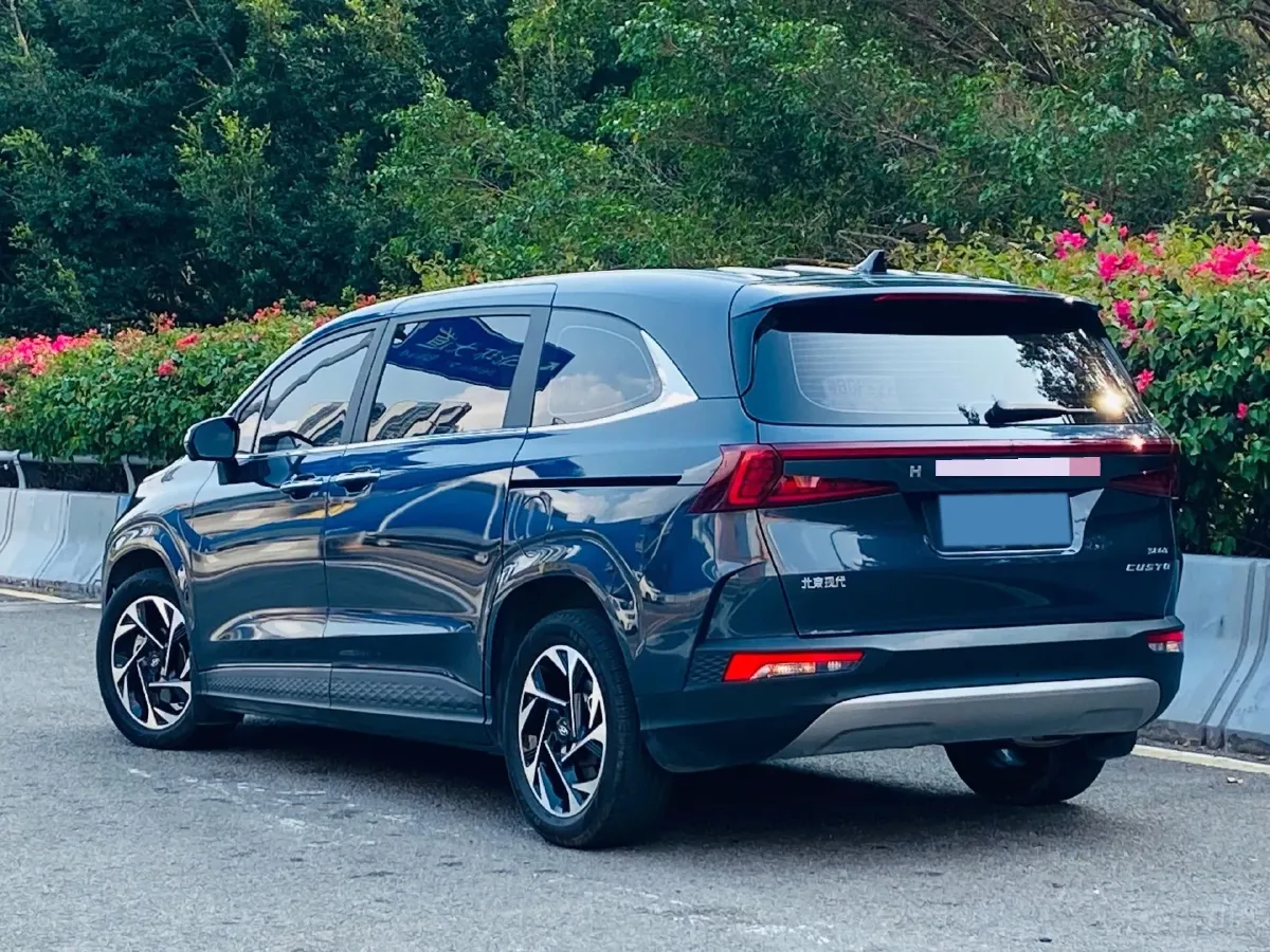 2021 Hyundai Custo 2.0T 236HP L4 8AT,autocango,china used car exporter,china ev exporter,chinese used car exporter,chinese used ev exporter