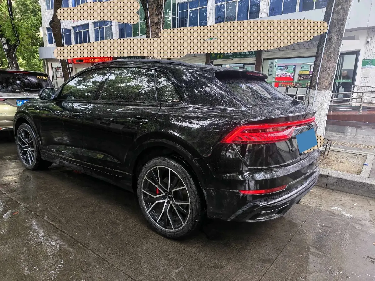 2022 Audi Q8 3.0T 340HP V6 8AT,autocango,china used car exporter,china ev exporter,chinese used car exporter,chinese used ev exporter
