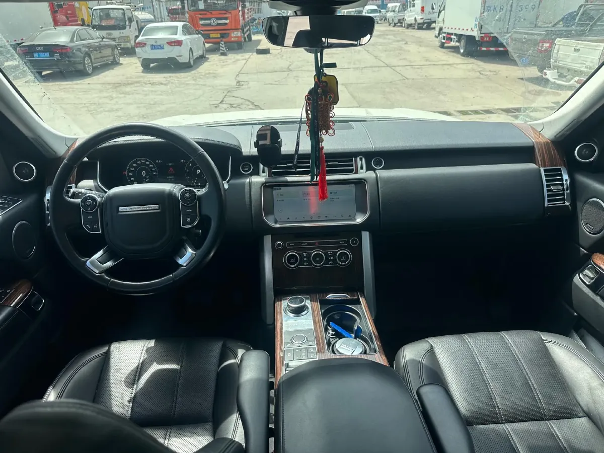 2017 Land Rover Range Rover 3.0T 381HP V6 8AT,autocango,china used car exporter,china ev exporter,chinese used car exporter,chinese used ev exporter