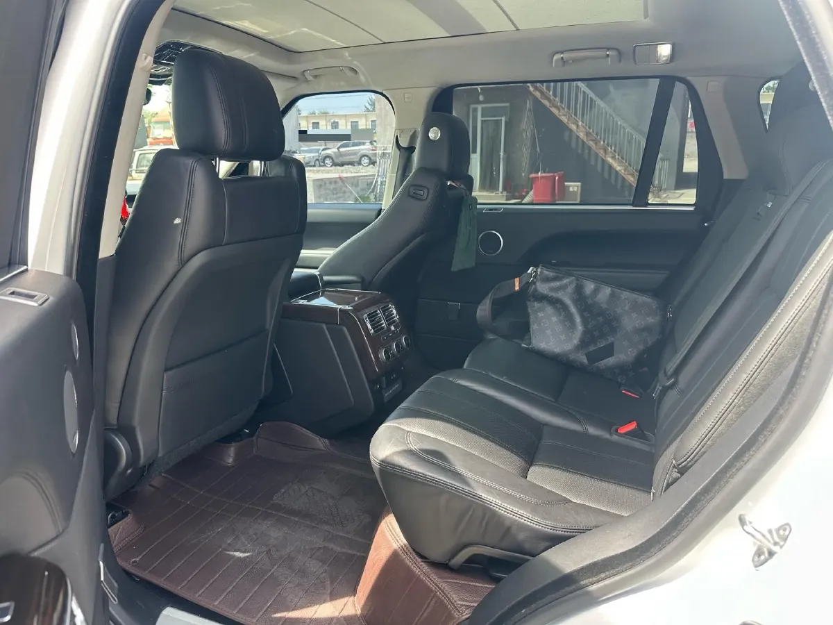 2017 Land Rover Range Rover 3.0T 381HP V6 8AT,autocango,china used car exporter,china ev exporter,chinese used car exporter,chinese used ev exporter