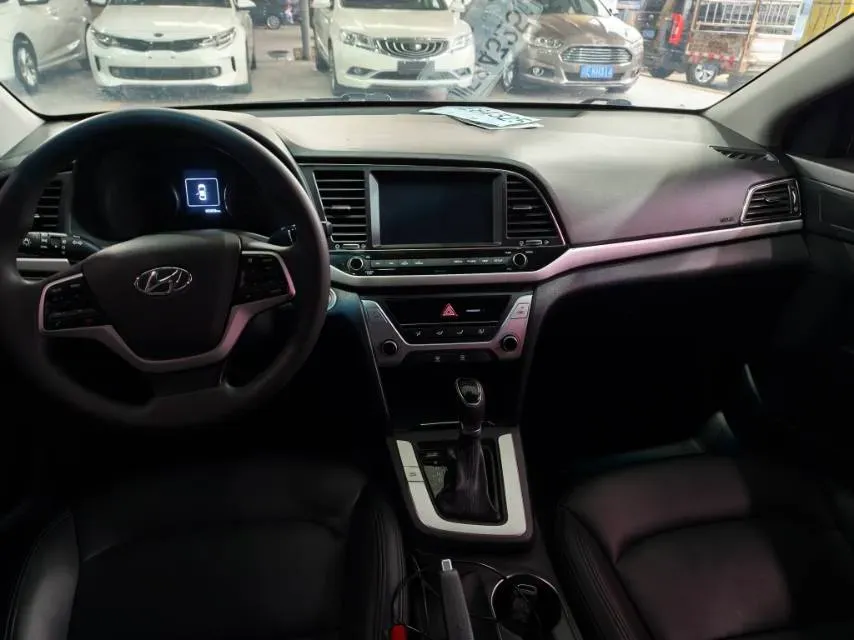 2016 Hyundai Elantra 1.6L 130HP L4 6AT,autocango,china used car exporter,china ev exporter,chinese used car exporter,chinese used ev exporter