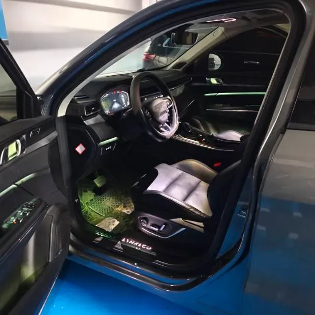 2021 LYNK&CO 01 2.0T 218HP L4 8AT,autocango,china used car exporter,china ev exporter,chinese used car exporter,chinese used ev exporter