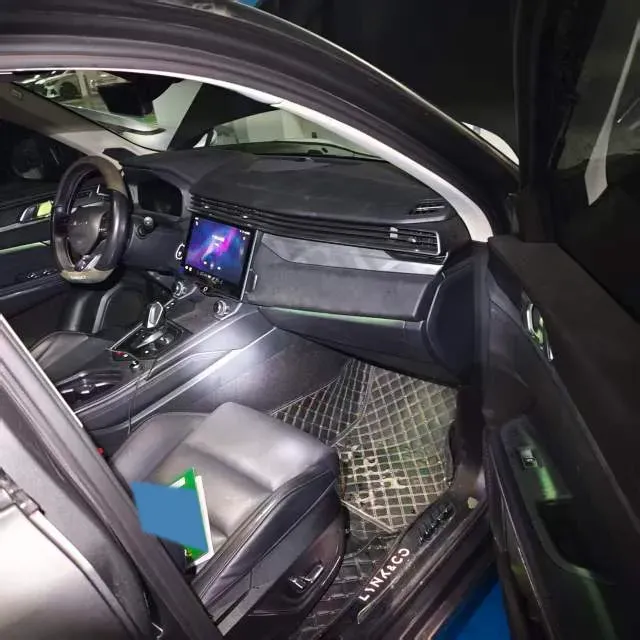 2021 LYNK&CO 01 2.0T 218HP L4 8AT,autocango,china used car exporter,china ev exporter,chinese used car exporter,chinese used ev exporter