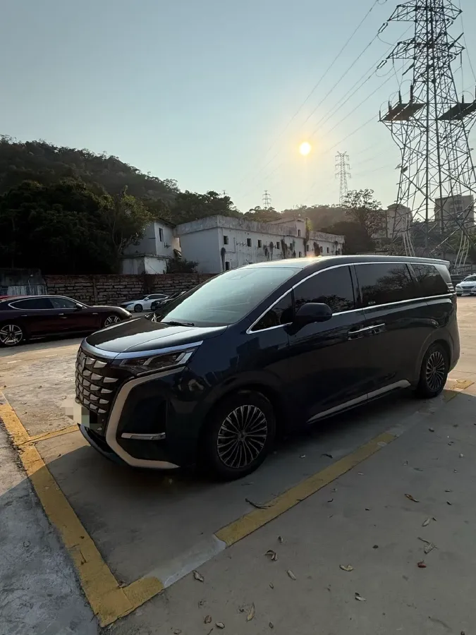 2022 Honda Odyssey 2.0L 146HP L4 E-CVT Hybrid,autocango,china used car exporter,china ev exporter,chinese used car exporter,chinese used ev exporter