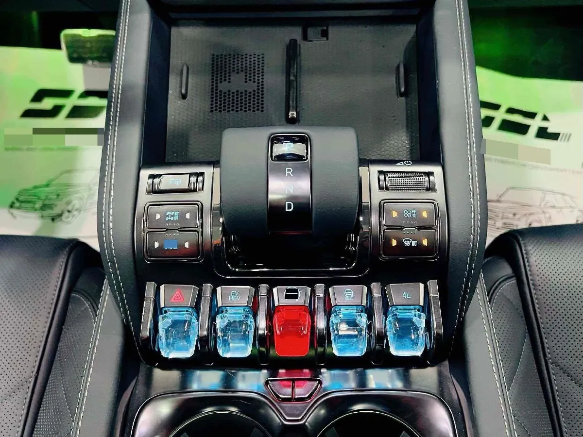 2023 FangChengBao Bao 5 1.5T 194HP L4 E-CVT PHEV 31.8KWH,autocango,china used car exporter,china ev exporter,chinese used car exporter,chinese used ev exporter