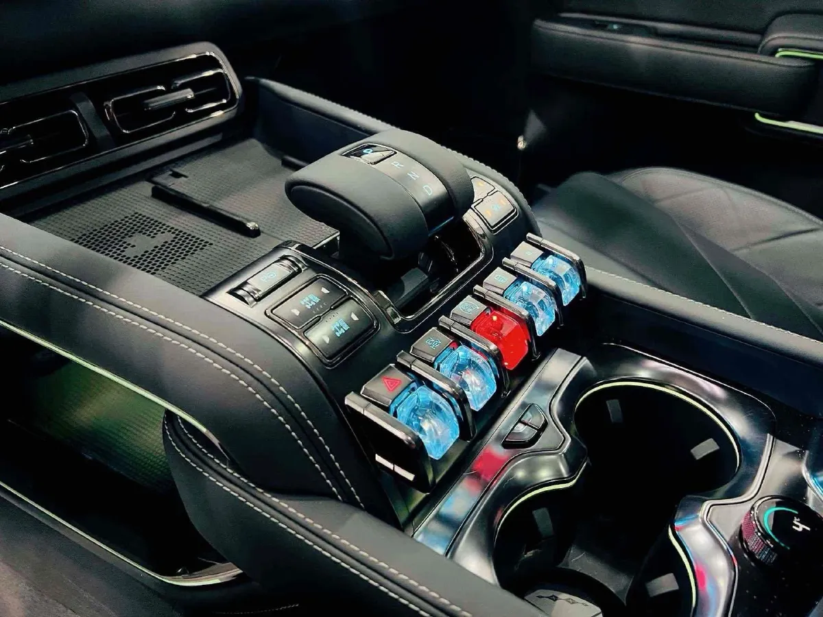 2023 FangChengBao Bao 5 1.5T 194HP L4 E-CVT PHEV 31.8KWH,autocango,china used car exporter,china ev exporter,chinese used car exporter,chinese used ev exporter