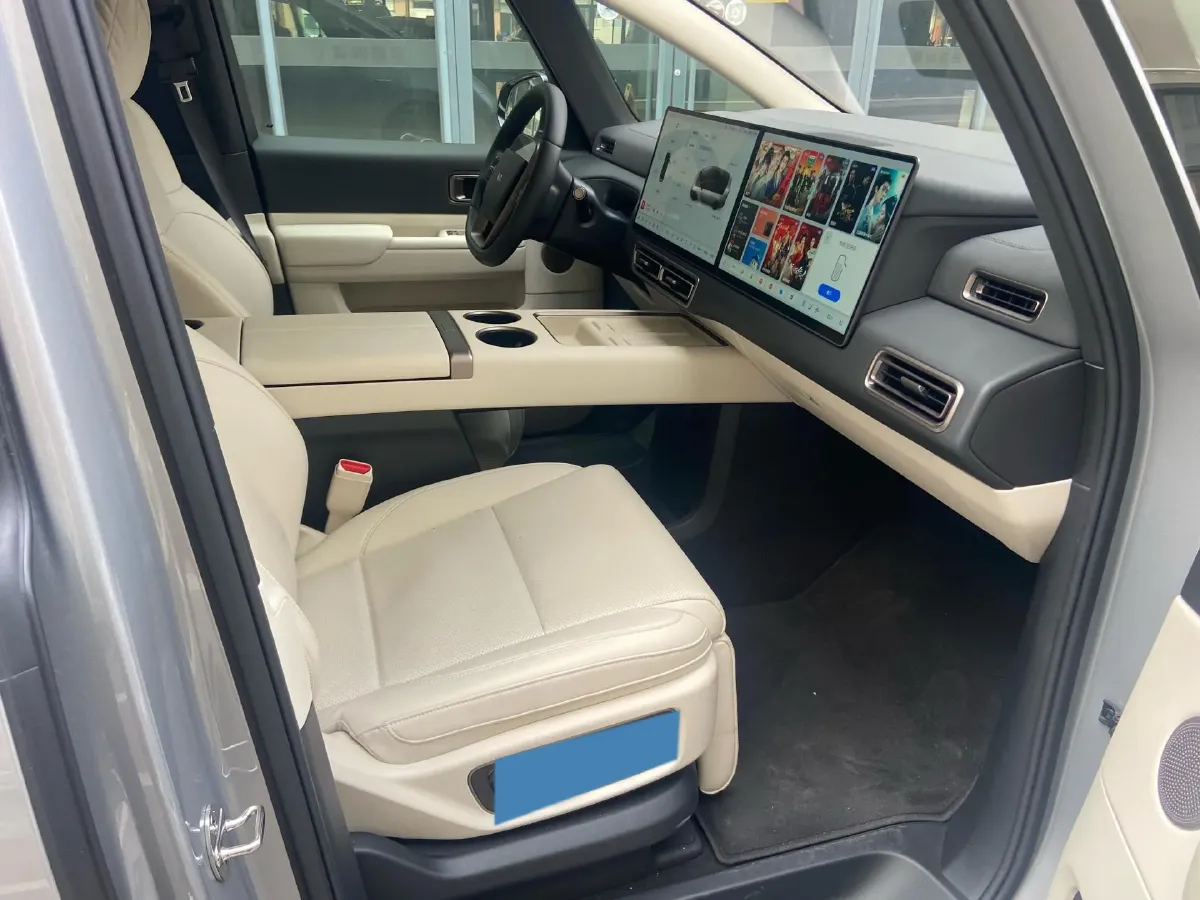 2025 Li MEGA BEV,autocango,china used car exporter,china ev exporter,chinese used car exporter,chinese used ev exporter