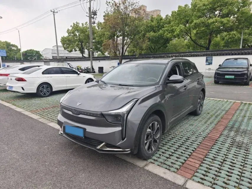 2022 Venucia Grand V 1.5T 190HP L4 7DCT,autocango,china used car exporter,china ev exporter,chinese used car exporter,chinese used ev exporter