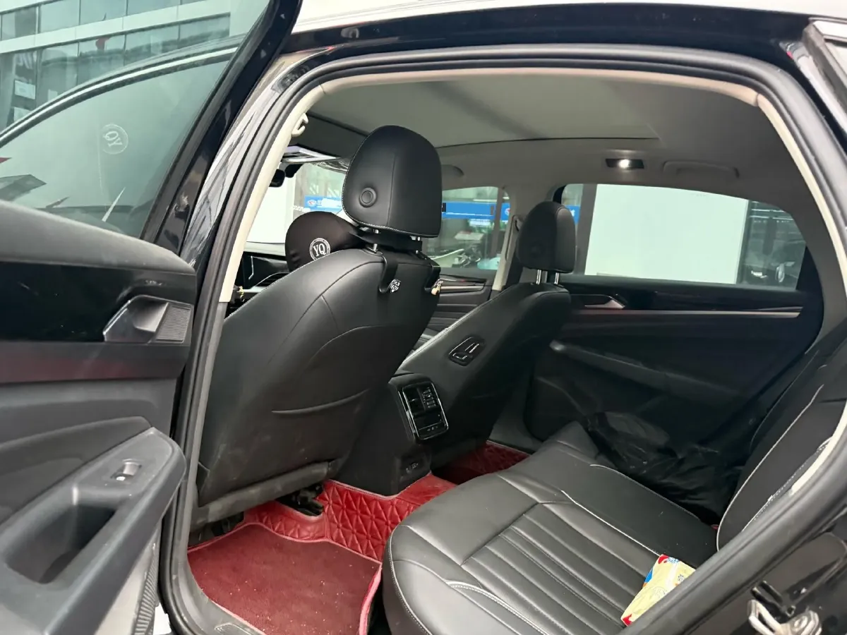 2022 Skoda Kodiak GT 2.0T 186HP L4 7DCT,autocango,china used car exporter,china ev exporter,chinese used car exporter,chinese used ev exporter