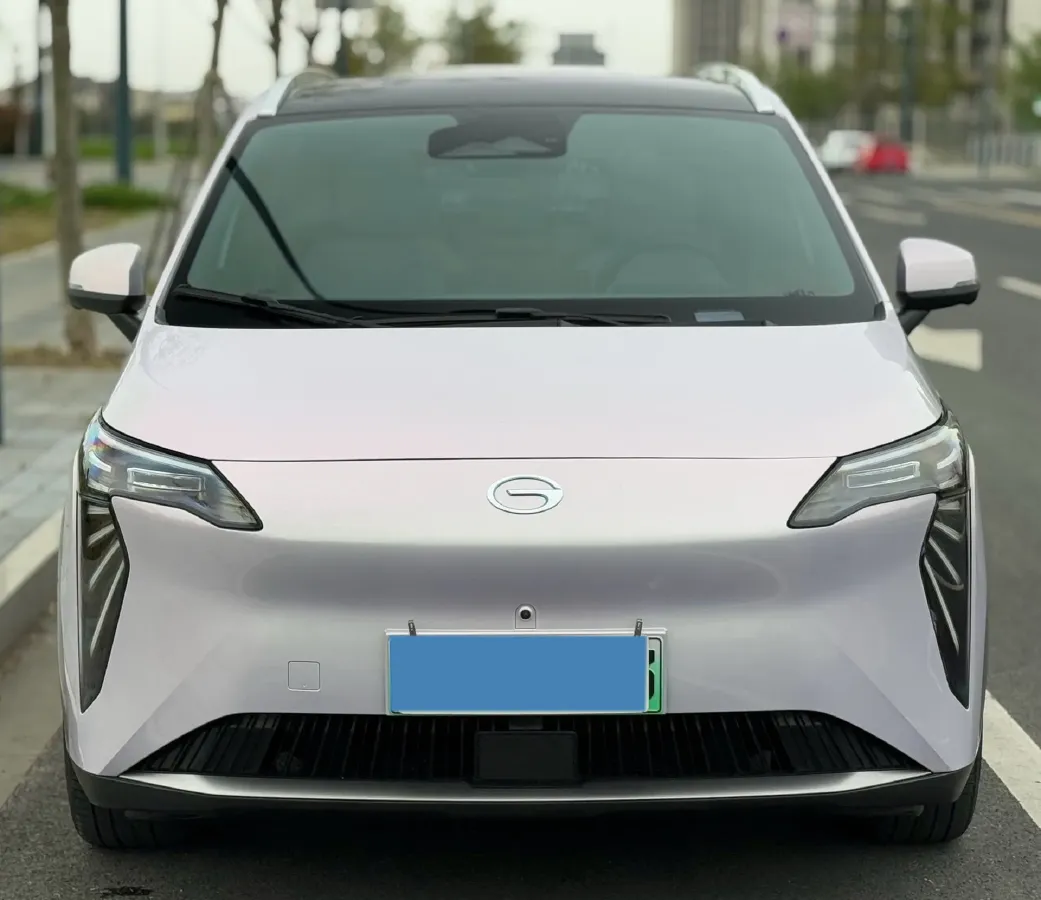 2022 Geely Okavango 1.8T 184HP L4 7DCT,autocango,china used car exporter,china ev exporter,chinese used car exporter,chinese used ev exporter