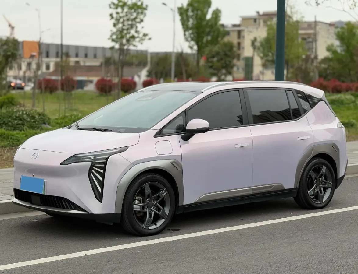 2022 Geely Okavango 1.8T 184HP L4 7DCT,autocango,china used car exporter,china ev exporter,chinese used car exporter,chinese used ev exporter