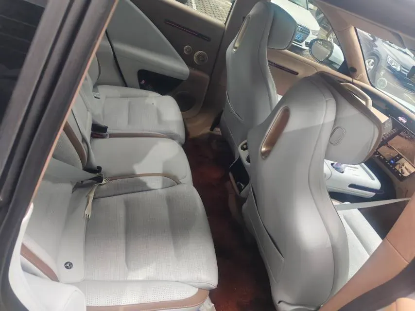 2024 Avatr 07 BEV 82.16KWH,autocango,china used car exporter,china ev exporter,chinese used car exporter,chinese used ev exporter