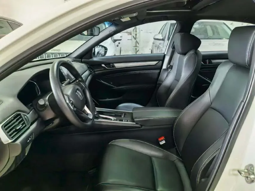 2022 Honda Inspire 1.5T 194HP L4 CVT,autocango,china used car exporter,china ev exporter,chinese used car exporter,chinese used ev exporter