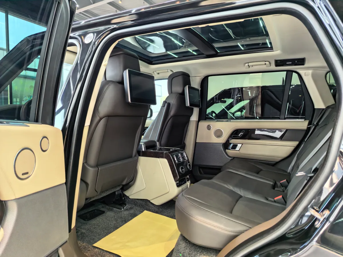 2021 Land Rover Range Rover 3.0T 400HP L6 8AT,autocango,china used car exporter,china ev exporter,chinese used car exporter,chinese used ev exporter