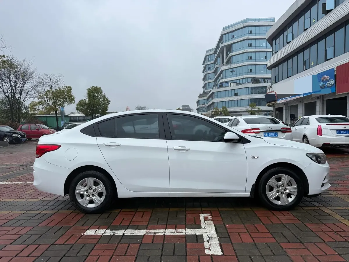2019 Chevrolet Cavalier 1.5L 113HP L4 6AT,autocango,china used car exporter,china ev exporter,chinese used car exporter,chinese used ev exporter