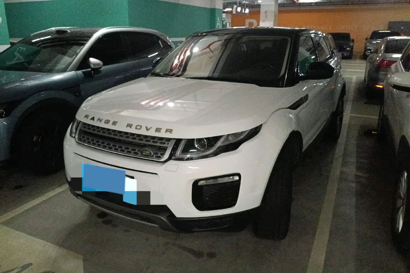 2018 Land Rover Range Rover Evoque 2.0T 241HP L4 9AT,autocango,china used car exporter,china ev exporter,chinese used car exporter,chinese used ev exporter