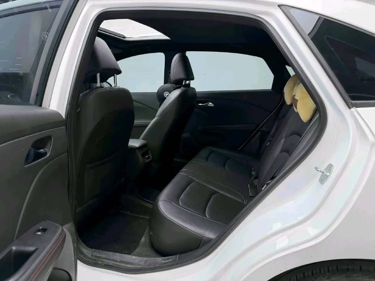 2020 Chevrolet Monza 1.3T 163HP L3 6AT,autocango,china used car exporter,china ev exporter,chinese used car exporter,chinese used ev exporter