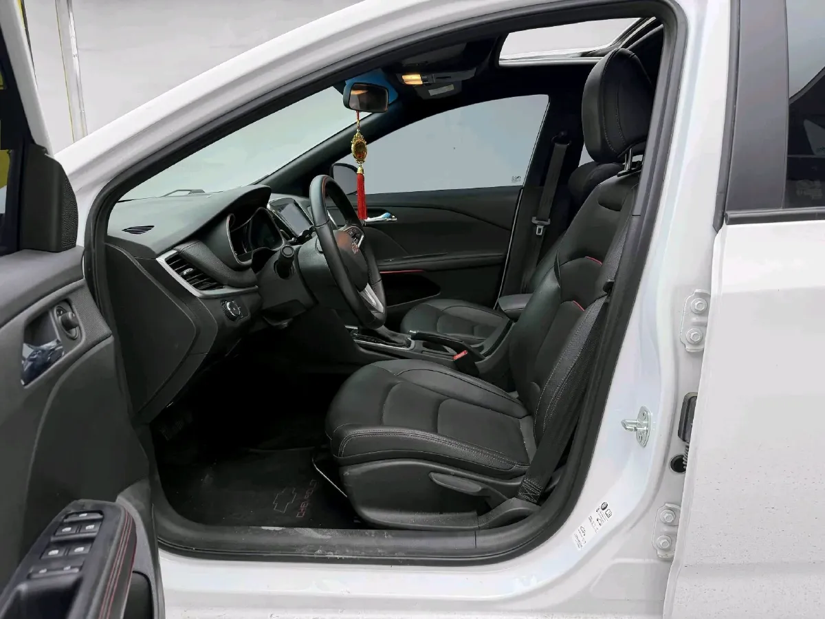 2020 Chevrolet Monza 1.3T 163HP L3 6AT,autocango,china used car exporter,china ev exporter,chinese used car exporter,chinese used ev exporter