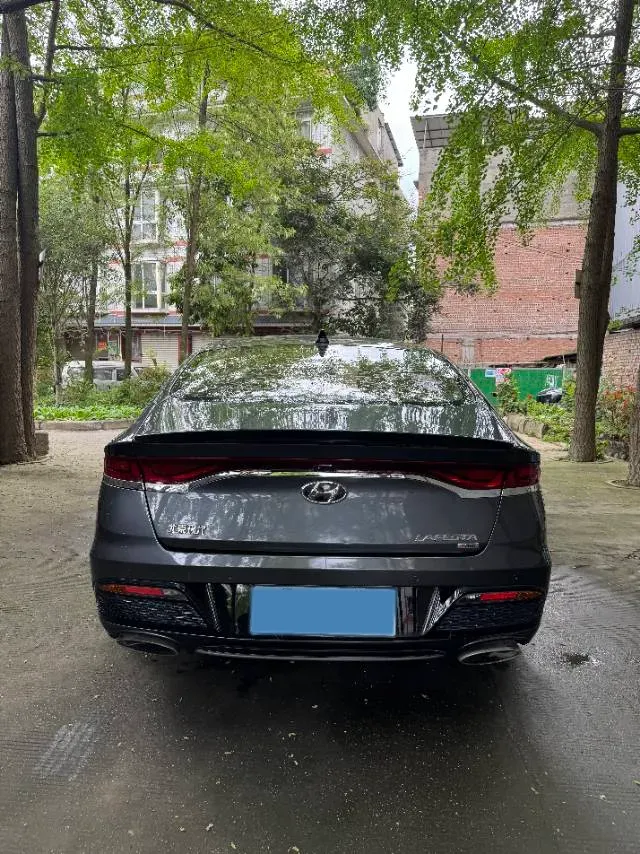 2021 Hyundai La Festa 1.6T 204HP L4 7DCT,autocango,china used car exporter,china ev exporter,chinese used car exporter,chinese used ev exporter