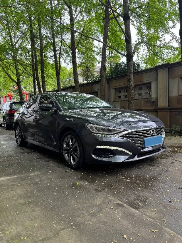 2021 Hyundai La Festa 1.6T 204HP L4 7DCT,autocango,china used car exporter,china ev exporter,chinese used car exporter,chinese used ev exporter