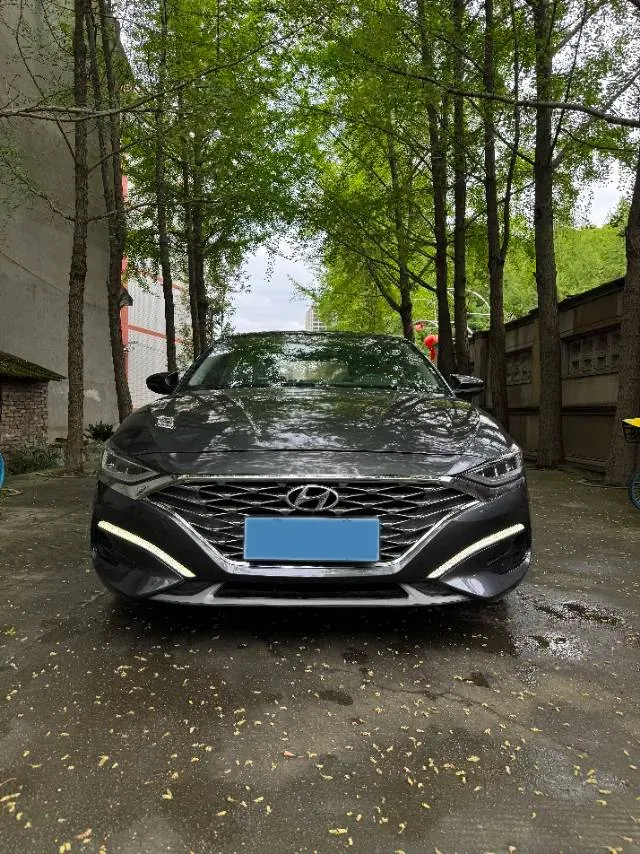 2021 Hyundai La Festa 1.6T 204HP L4 7DCT,autocango,china used car exporter,china ev exporter,chinese used car exporter,chinese used ev exporter