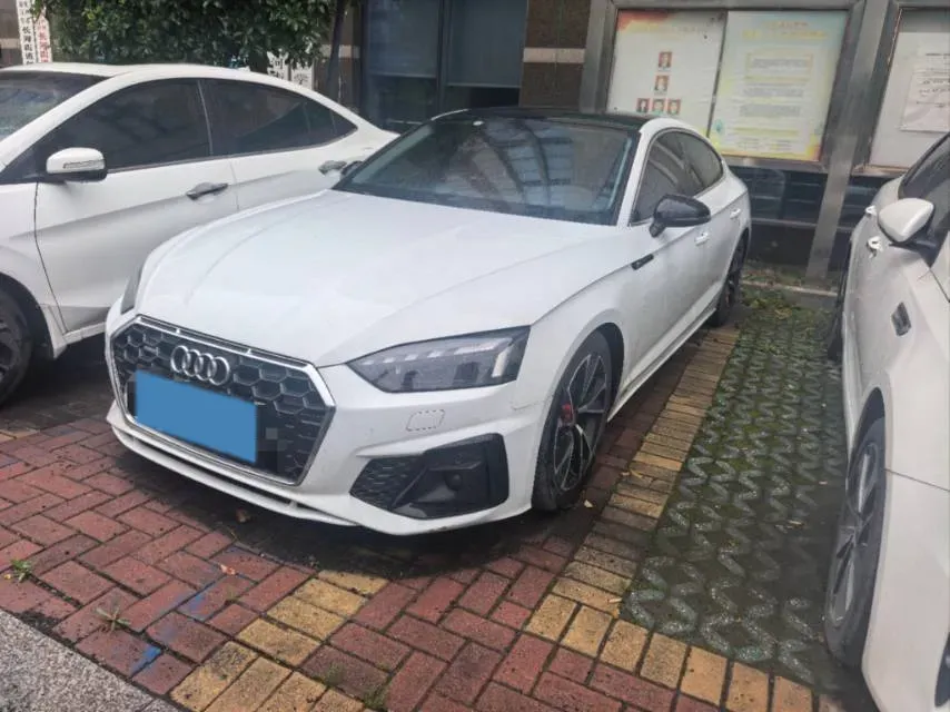 2021 Audi A5 2.0T 204HP L4 7DCT,autocango,china used car exporter,china ev exporter,chinese used car exporter,chinese used ev exporter
