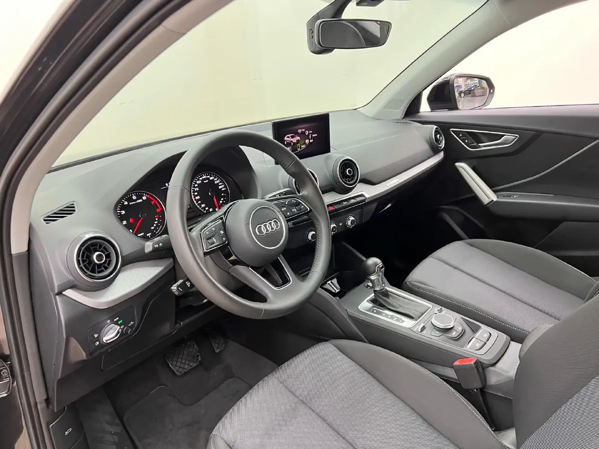 2021 Audi Q2L 1.4T 150HP L4 7DCT,autocango,china used car exporter,china ev exporter,chinese used car exporter,chinese used ev exporter