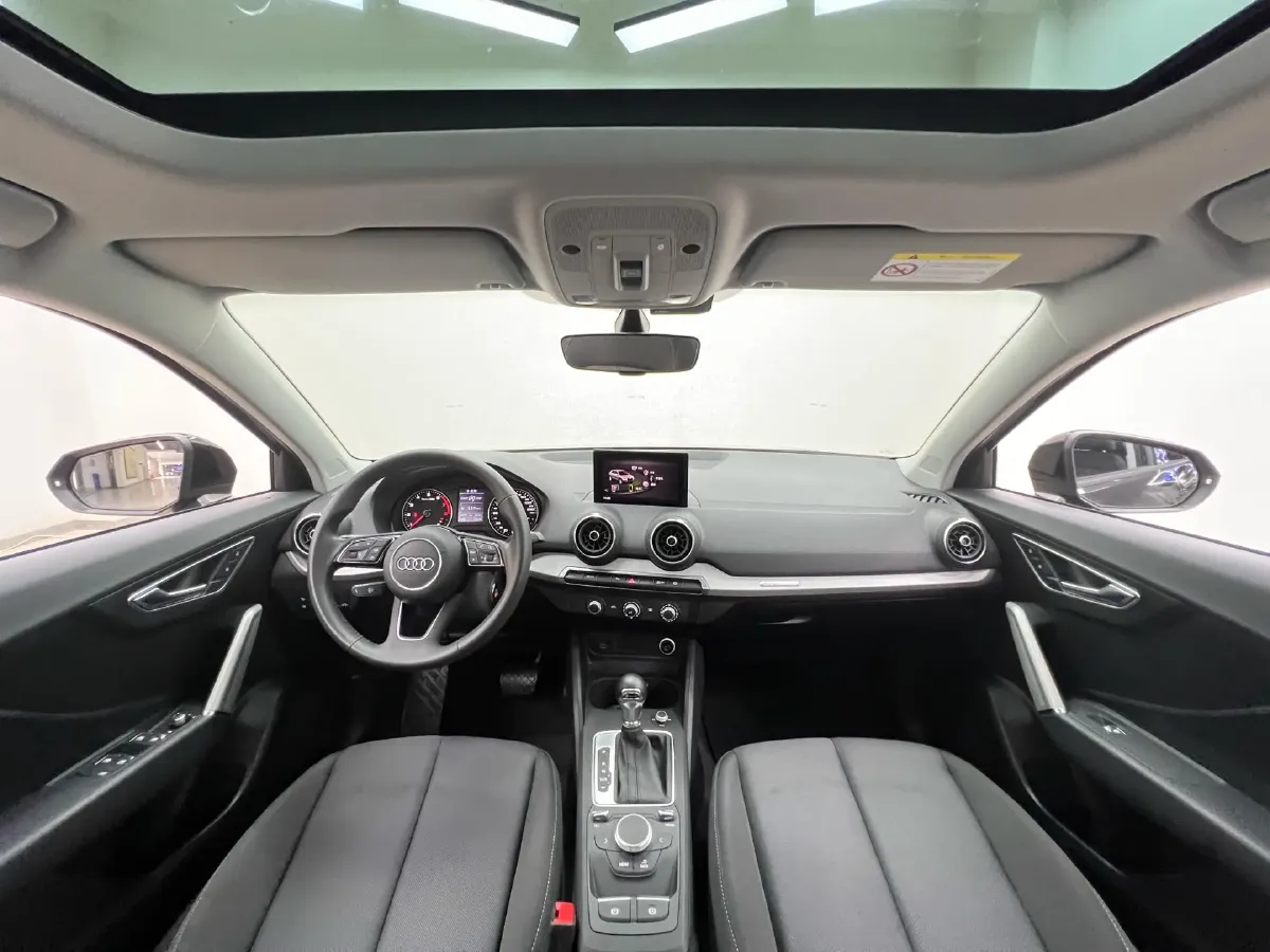 2021 Audi Q2L 1.4T 150HP L4 7DCT,autocango,china used car exporter,china ev exporter,chinese used car exporter,chinese used ev exporter