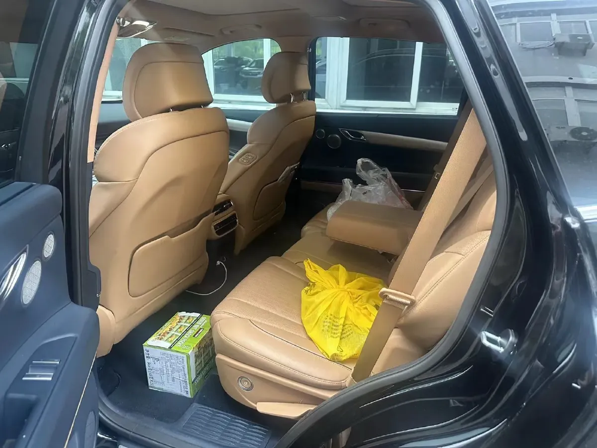 2021 Genesis GV80 2.5T 304HP L4 8AT,autocango,china used car exporter,china ev exporter,chinese used car exporter,chinese used ev exporter