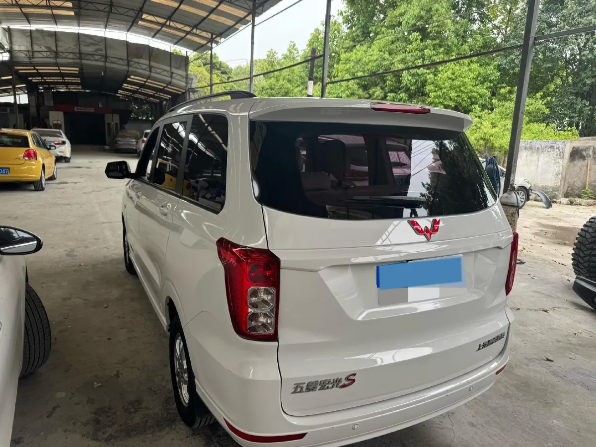 2021 Yema SiPaiKa 1.5L 109HP L4 5MT,autocango,china used car exporter,china ev exporter,chinese used car exporter,chinese used ev exporter