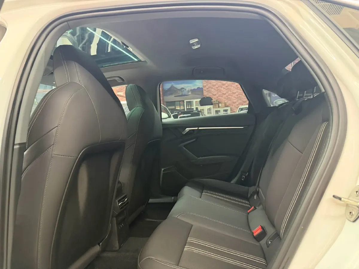 2022 Audi A3 1.4T 150HP L4 7DCT,autocango,china used car exporter,china ev exporter,chinese used car exporter,chinese used ev exporter